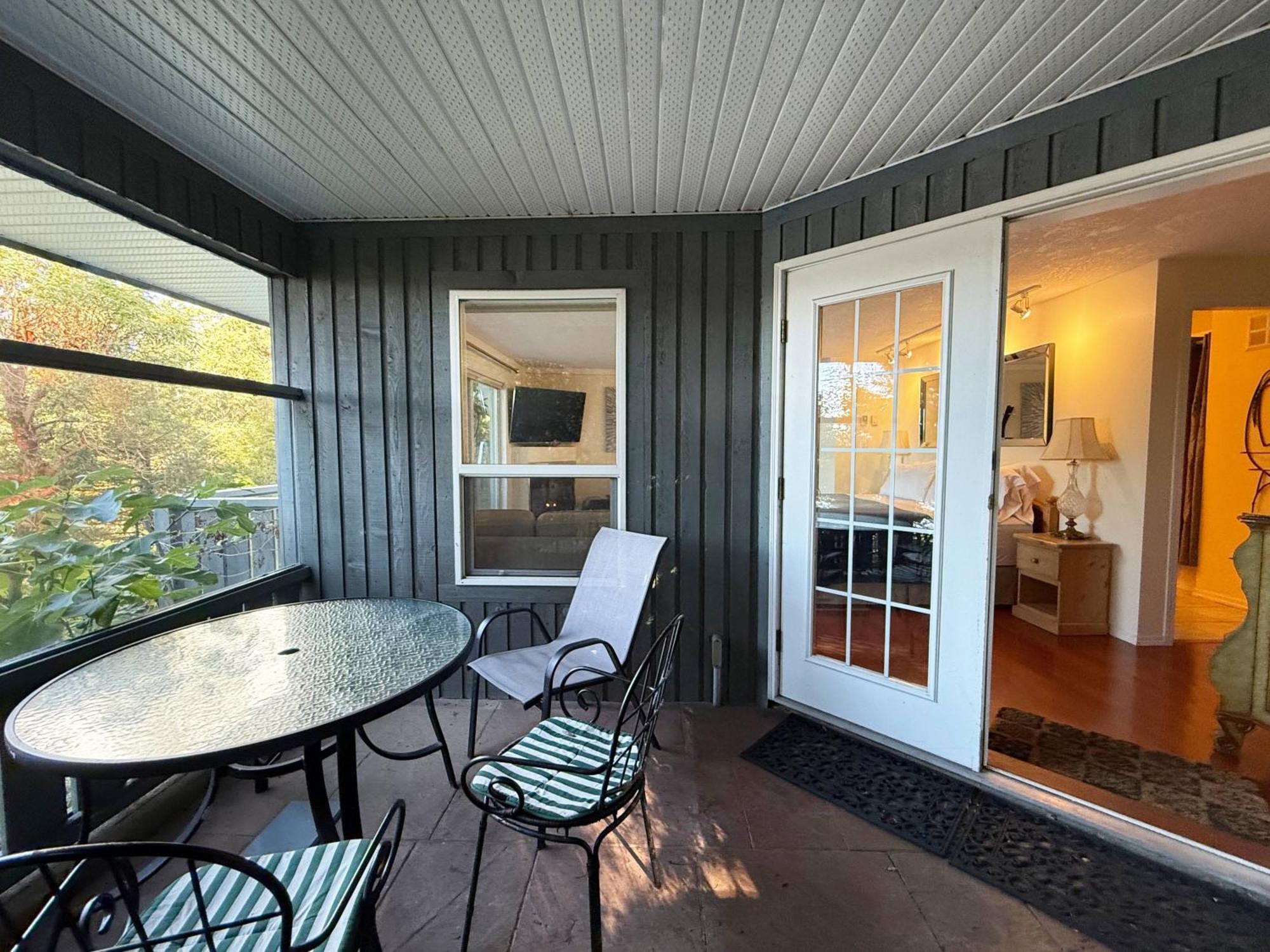 Bed and Breakfast Sterling Cove Sooke Zewnętrze zdjęcie